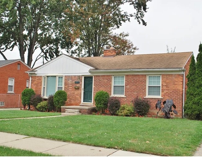 Building Photo - 11401 Mayfield St