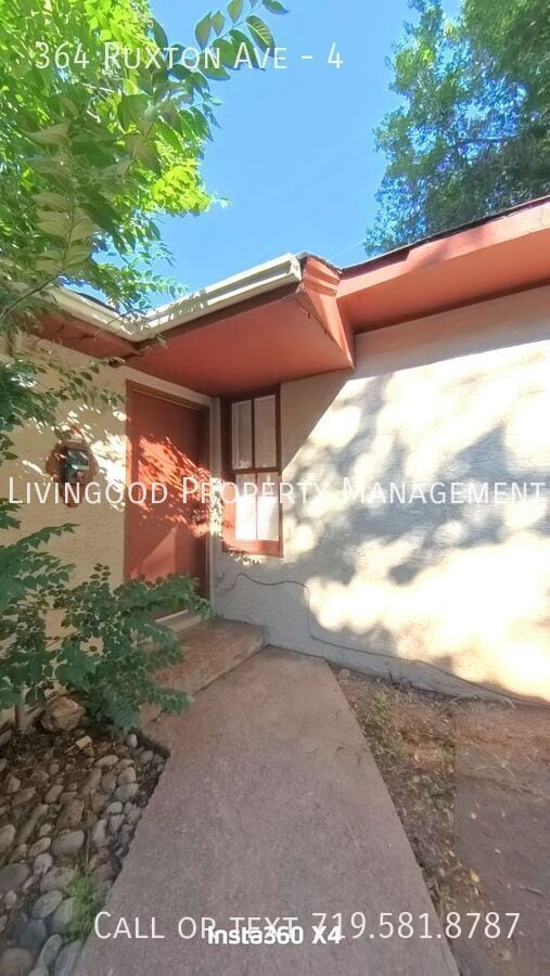 Building Photo - 364 Ruxton Ave Unit 4