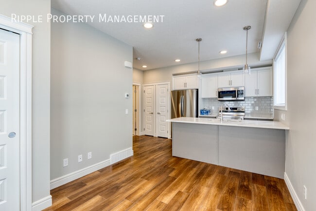 Photo - COZY 1 BED/ 1 BATH TOWNHOUSE IN THE COMMUNITY OF SADDLE RIDGE