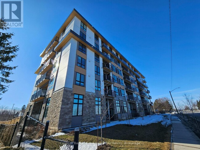 Photo - 101 Golden Eagle Rd Unité 313