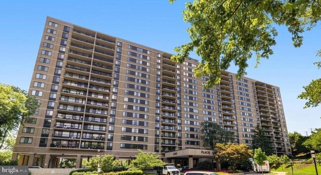 Building Photo - 5500 Holmes Run Pkwy Unit 101