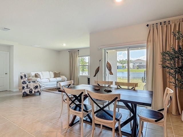 Photo - 2219 Lake Preserve Cir