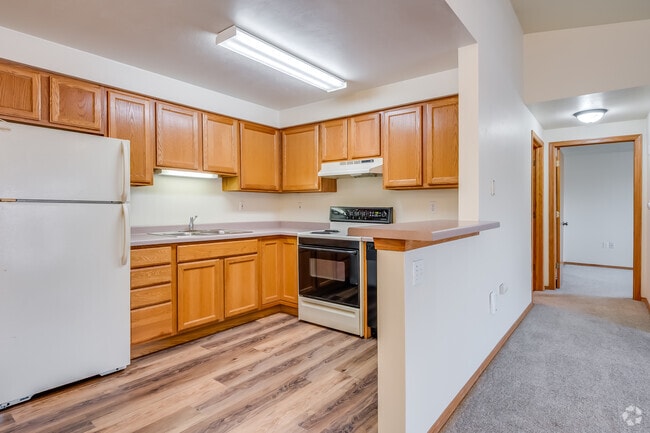1BR, 1BA - 860SF - Kitchen