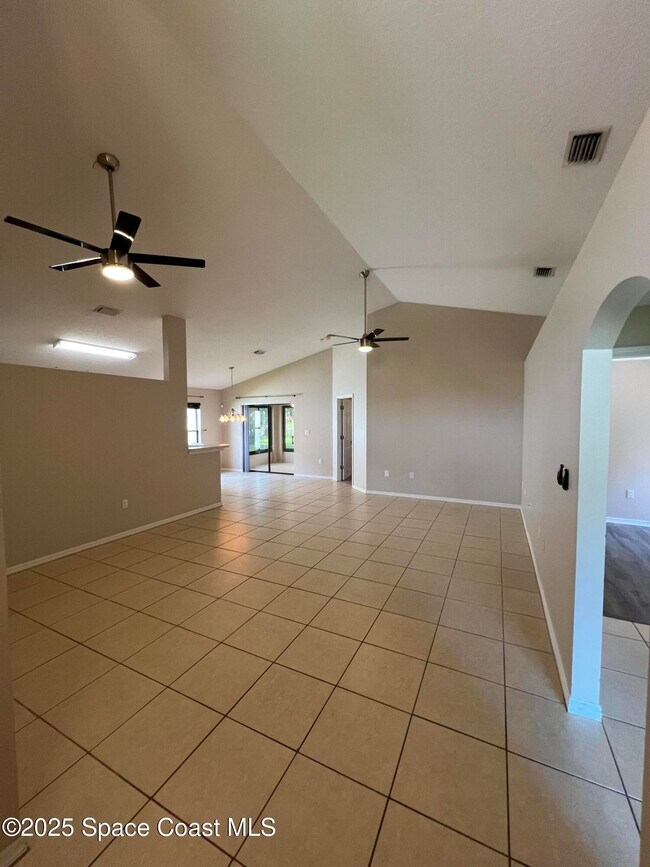 Photo - 2540 Alicia Ln