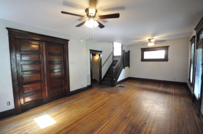 Photo - 407 E 14th Ave