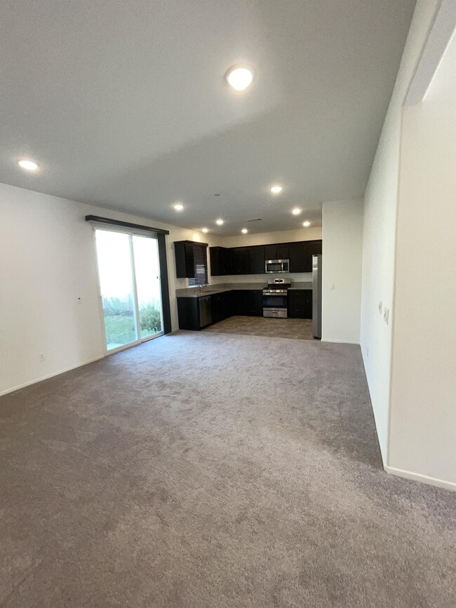 Photo - 896 Tierra Dr