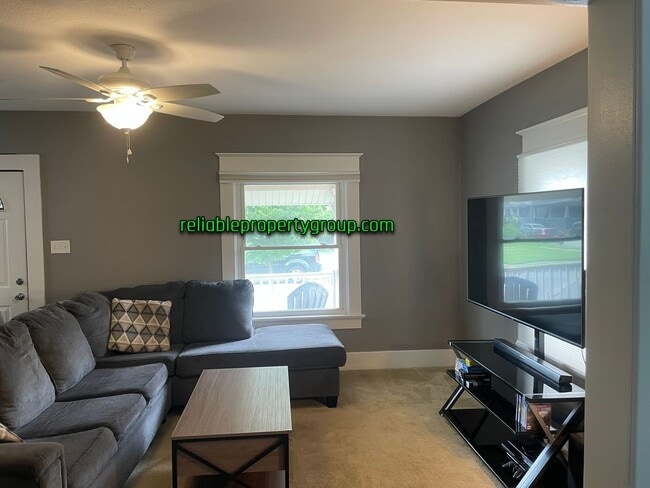 Photo - 1906 Riedmiller Ave