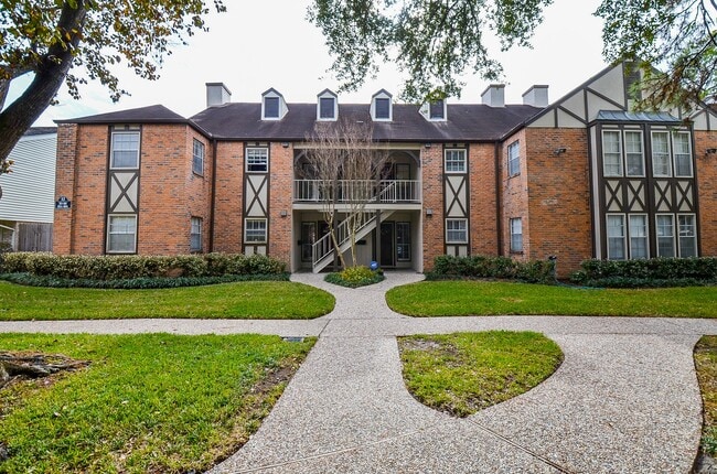 Photo - 854 Wax Myrtle Ln Unit A