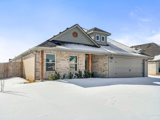 Photo - Beautiful and Nearly New 4BR 2BA Home w/ Stylish Finishes + Car Garage in Sherman