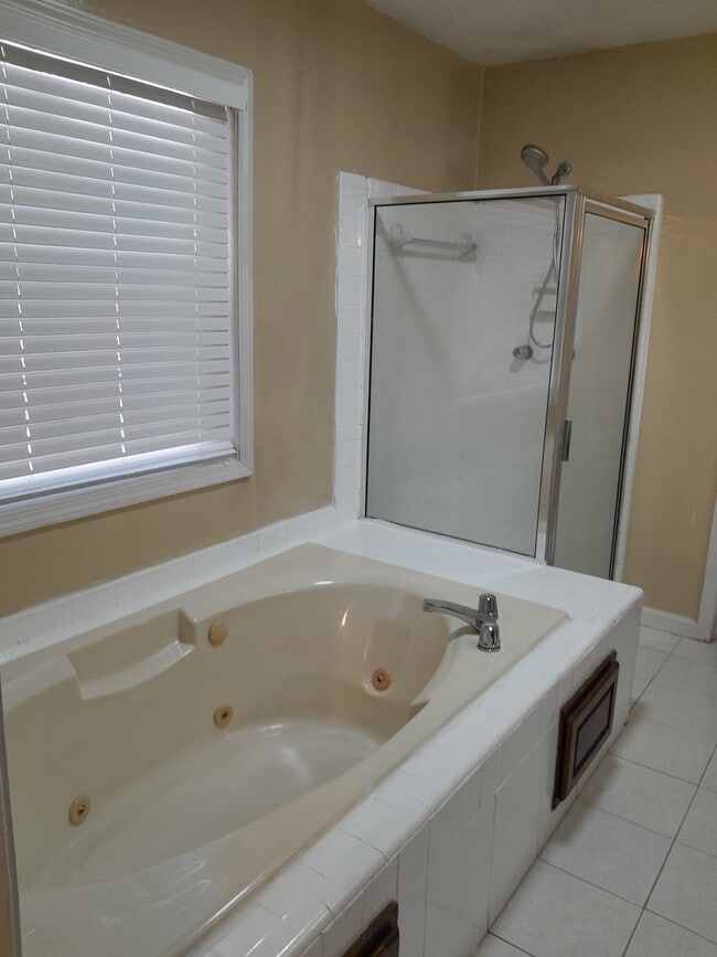 Photo - 6528 Battery Point