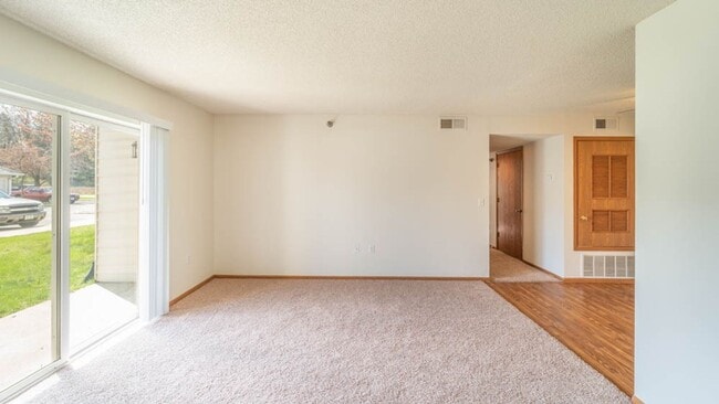 Photo - Pineview Place Apartments