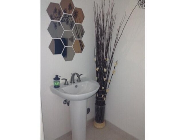 Photo - 14951 Royal Oaks Ln Unit 1608