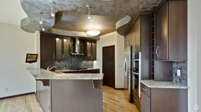 Building Photo - 15800 50th Pl N Rental