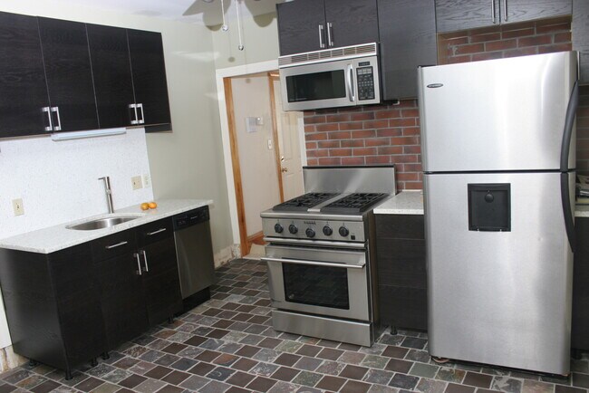 Photo - 137 Marcella St Unit 2