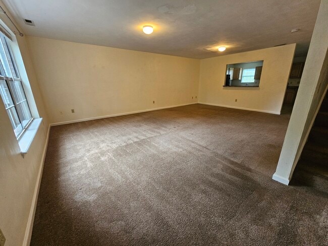 Photo - 1413 Jennifer Dr