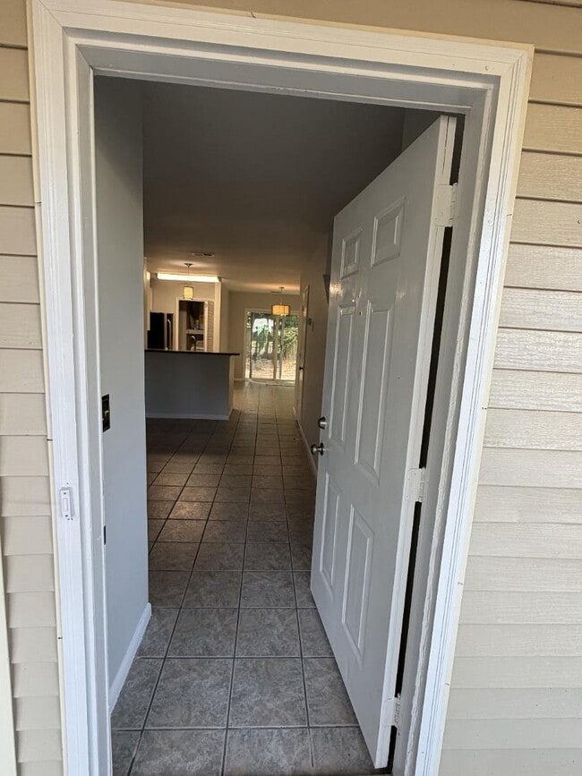 Photo - 1223 Meadow Park Ln