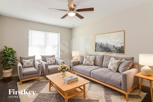 Photo - 1421 Belmont St