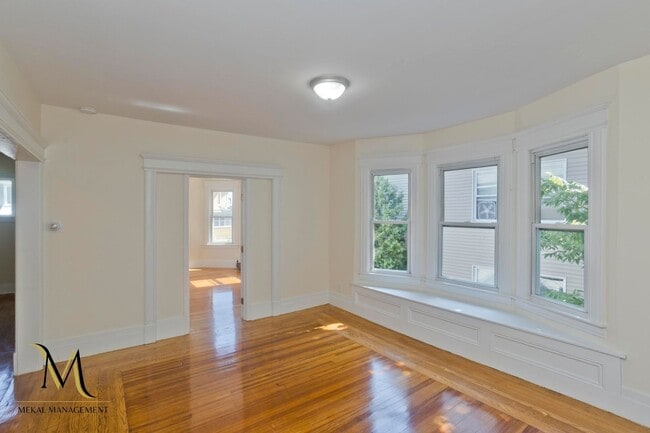 Building Photo - 20 Sachem St Unit Second Floor