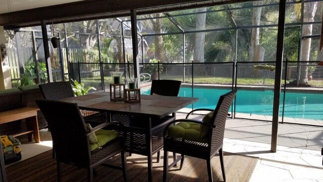 Photo - 392 Lakeview Terrace
