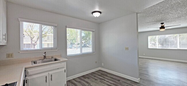 1530 22nd St Unit 01