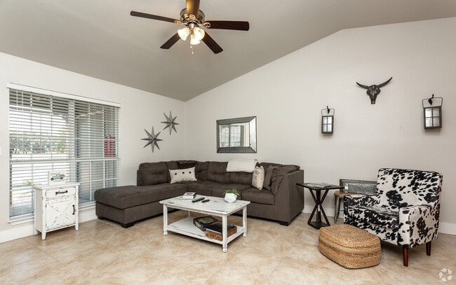 Photo - Ten19 Apartments