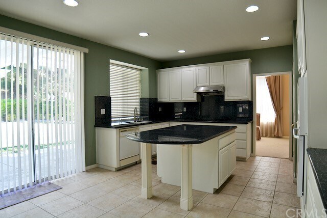 Photo - 14879 Avenida Anita