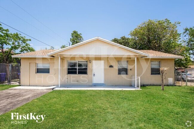 Building Photo - 1731 NW 1st Terrace Rental