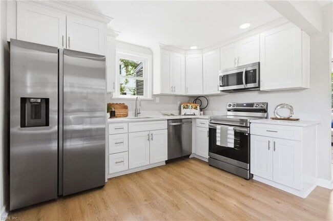 Photo - 6388 Partridge St