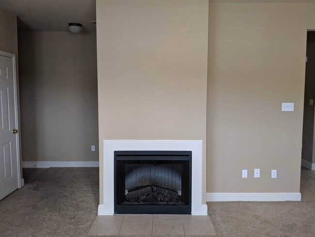 Photo - 5169 Etta St Unit 10G
