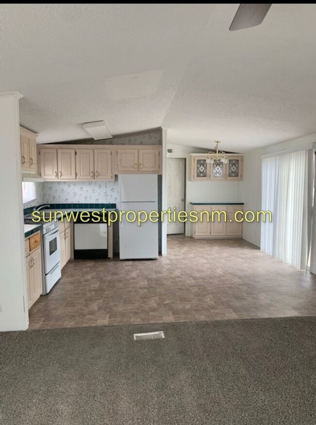 Photo - 3 Bedroom, 2 Bathroom Mobile Home