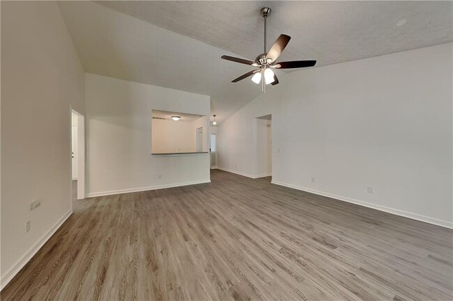 Photo - 5784 Shoal Creek Dr