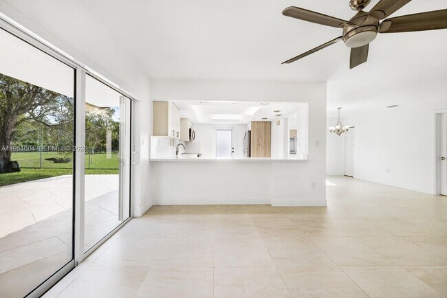 Photo - 2045 SW 125th Ct