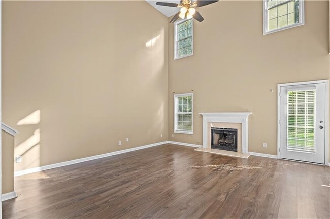 Photo - 3569 Rolling Hills Dr