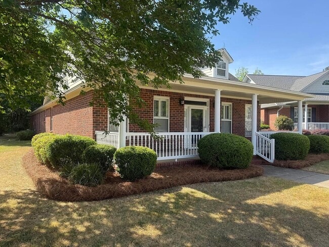 Photo - 3225 Mayflower Ln