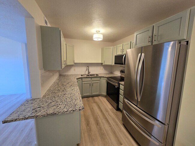 1344 W 1240 N St Unidad 2nd floor