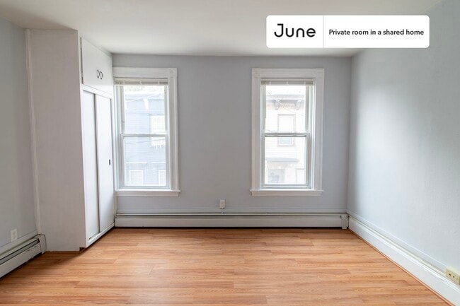 Photo - Room in Shared 3 bed/1 bath home Unidad A