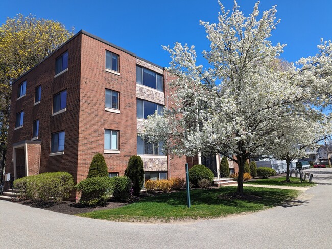 Photo - 191 W Wyoming Ave Unidad 15