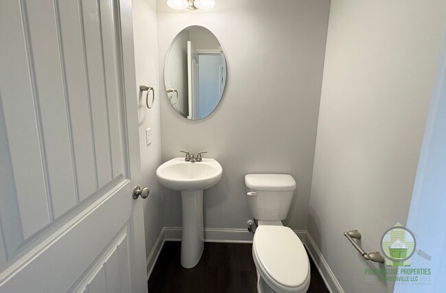 Photo - 400 Ansel Woods Ln
