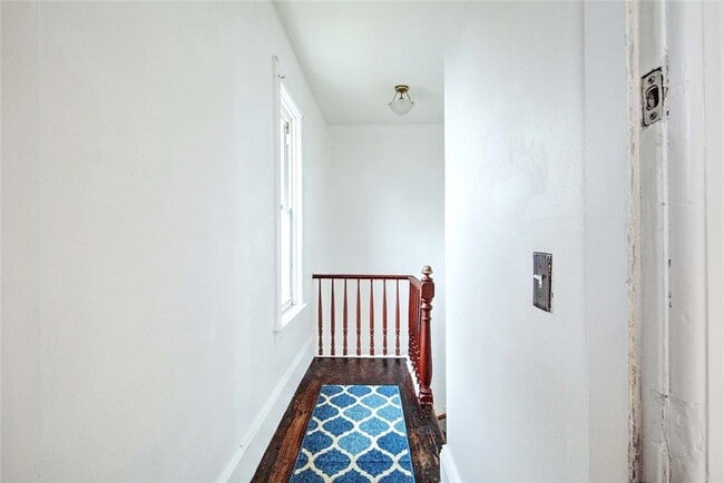 Photo - 137 Hunts Ave
