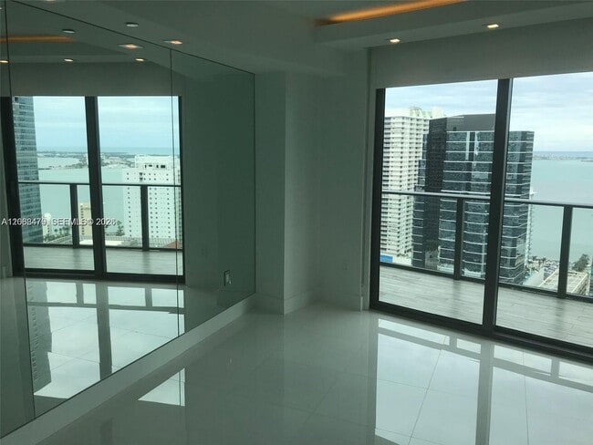 Photo - 1300 S Miami Ave Unidad 3003