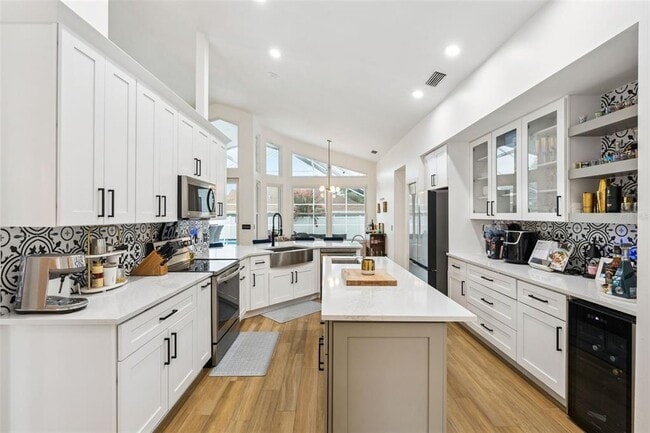 Photo - 2331 Ridgeside Rd