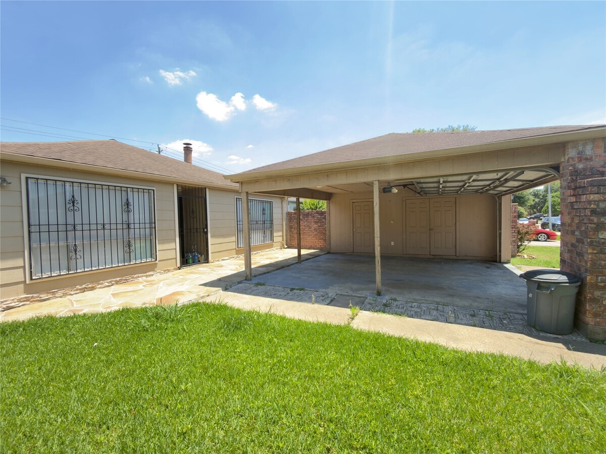 Photo - 8719 Beau Monde Dr