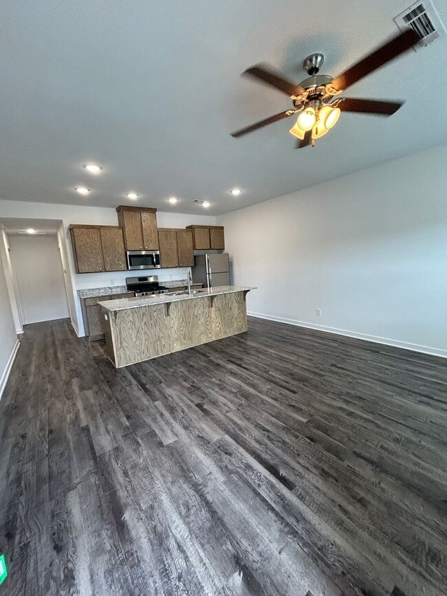 Photo - 636 Hidden Springs Dr Unit 636 Hidden Springs Dr. #3