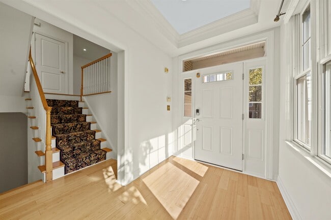 Photo - 1 Intrepid Pl