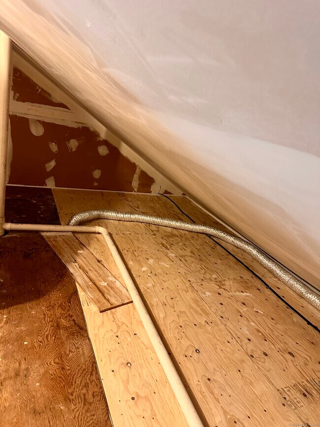 Photo - 585 Park Rd Unit 3-8