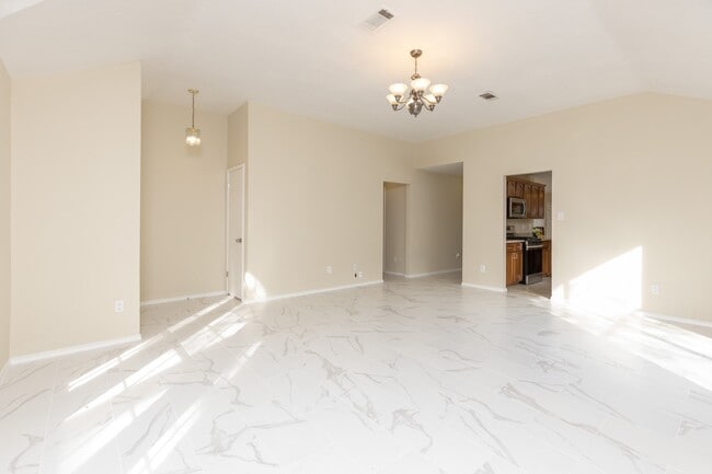 Photo - 3422 Keygate Dr