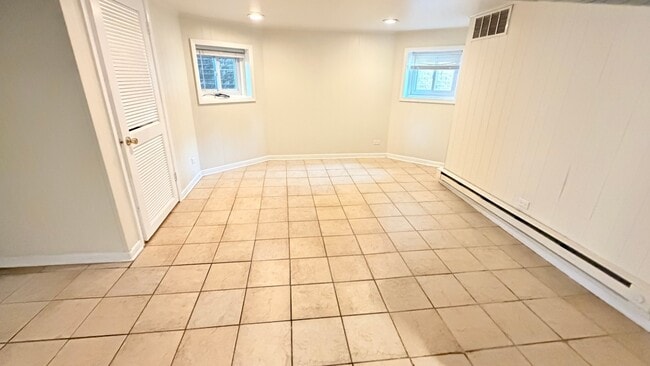 Photo - 5706 N Maplewood Ave Unit G