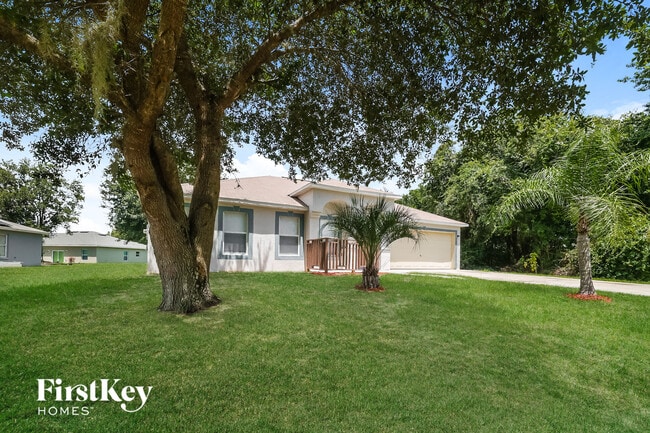 Photo - 32 Sawfish Ln
