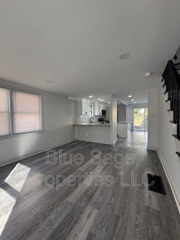 Photo - 1229 Wilson Dr