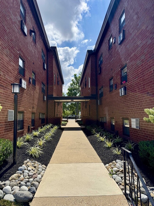 Fox Chase Gardens